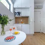 Orange 3 House - Chiado Лиссабон