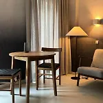 Orange 3 House - Chiado Апартаменты *