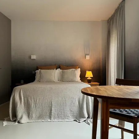 Orange 3 House - Chiado Studios Apartment Lissabon