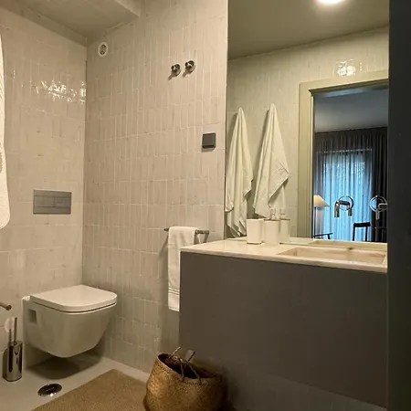 Apartment Orange 3 House - Chiado Studios