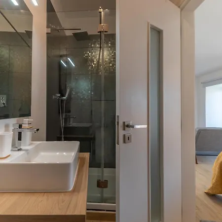 Orange 3 House - Chiado Studios Apartment Lissabon