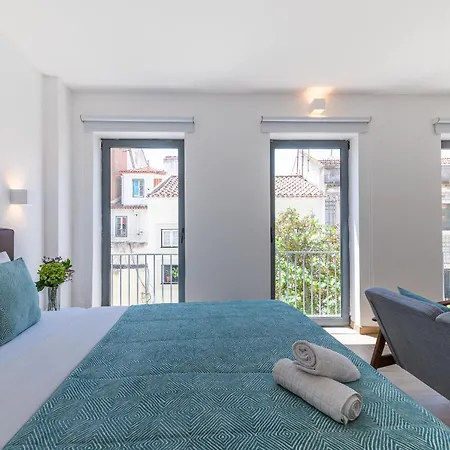 Orange 3 House - Chiado