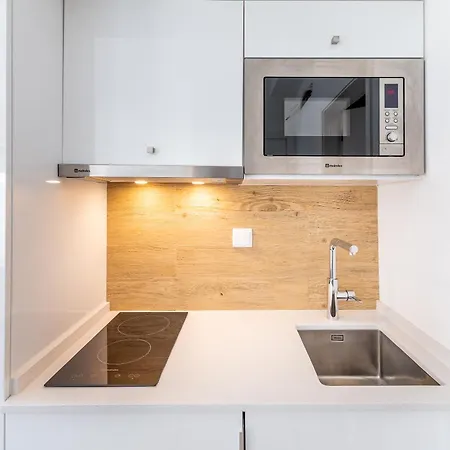 Apartment Orange 3 House - Chiado Studios