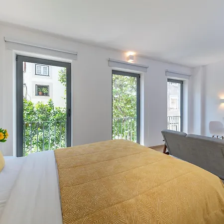 Apartment Orange 3 House - Chiado Studios Lissabon