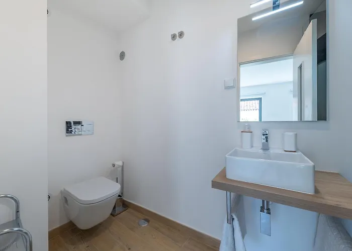 Orange 3 House - Chiado Apartamento *